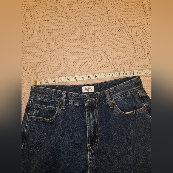 Classic Blue Extra Wide-Leg Distrested Women's Jeans NWT - Picture 3 of 5